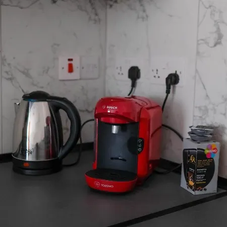 Lima * نيقوسيا